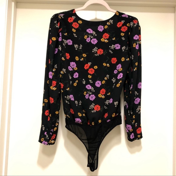 ASTR x Revolve black floral bodysuit - Picture 4 of 7